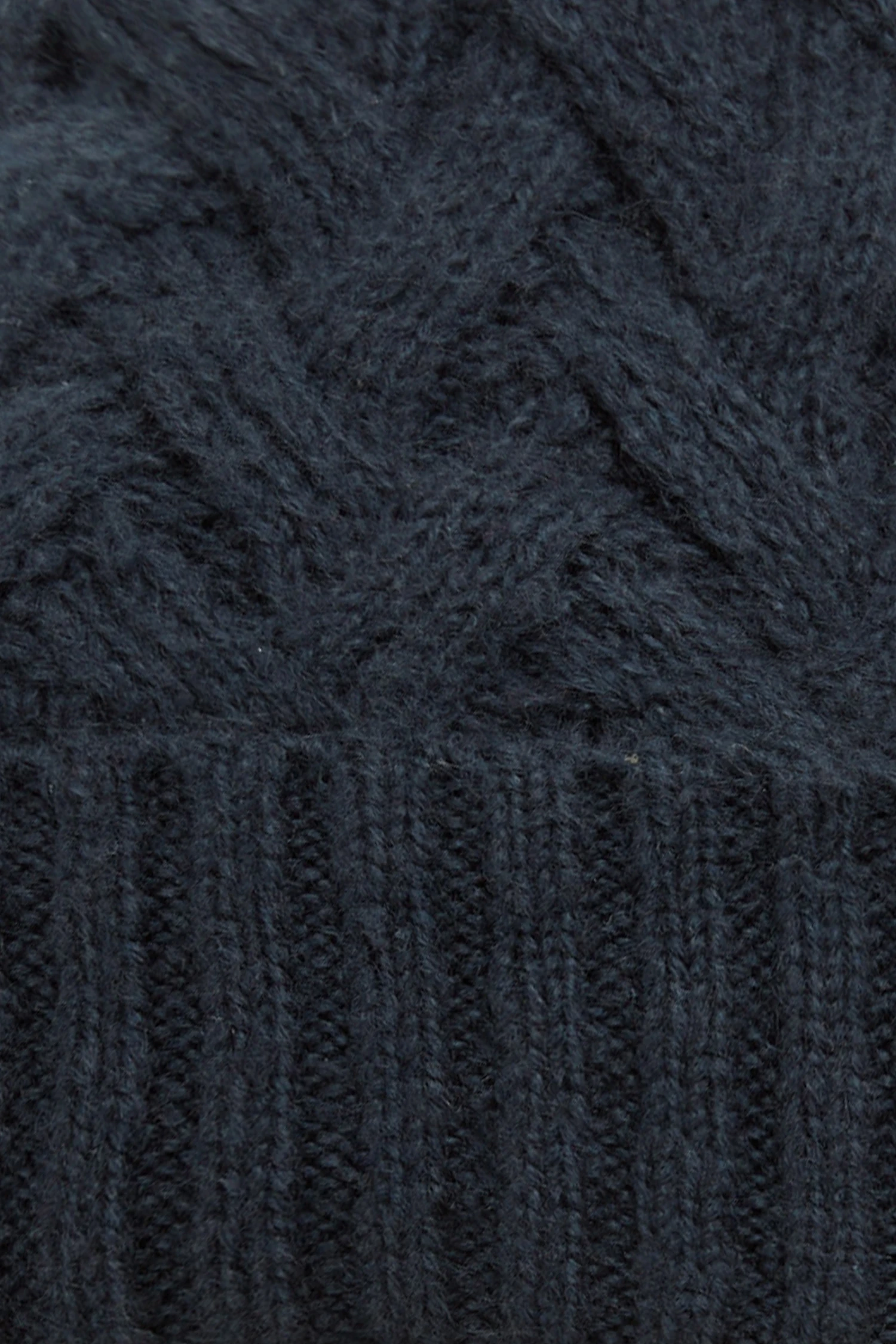 Horze Raya Mütze In Zopfstrickmuster Mit Fleecefutter 8 Horze Raya Mütze In Zopfstrickmuster Mit Fleecefutter – Bild 6