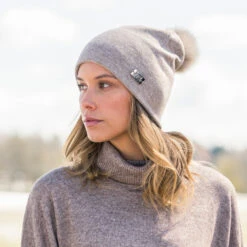 B Vertigo Linda Damenmütze 35 B Vertigo Linda Damenmütze -Reitmode Meiste 30954 VKG 2